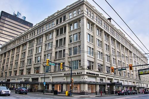 2021 - Vancouver - Hudson's Bay Store